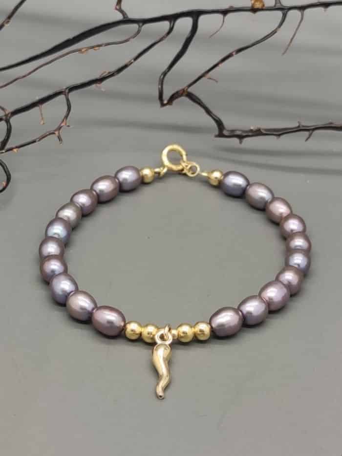 BRACCIALE-PERLE-OVALI-GRIGIO-LILLA-CIONDOLO-CORNETTO-ARGENTO