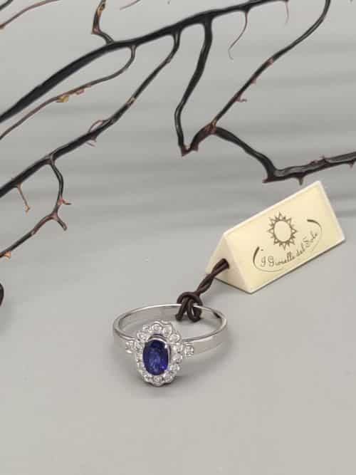 ANELLO-ZAFFIRI-DIAMANTI-ORO-BIANCO