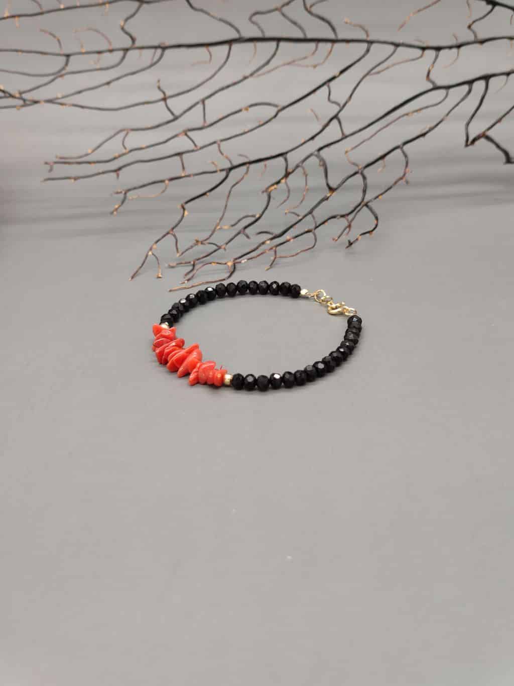 Bracciale Elastico In Corallo Rosso Del Mediterraneo Con Argento 925 – Fatto A Mano, Ideale Come Idea Regalo